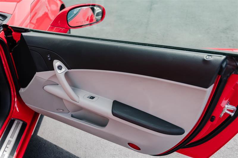 Used 2012 Chevrolet Corvette Grand Sport w/ 3LT Preferred Equipment Group RWD image 29