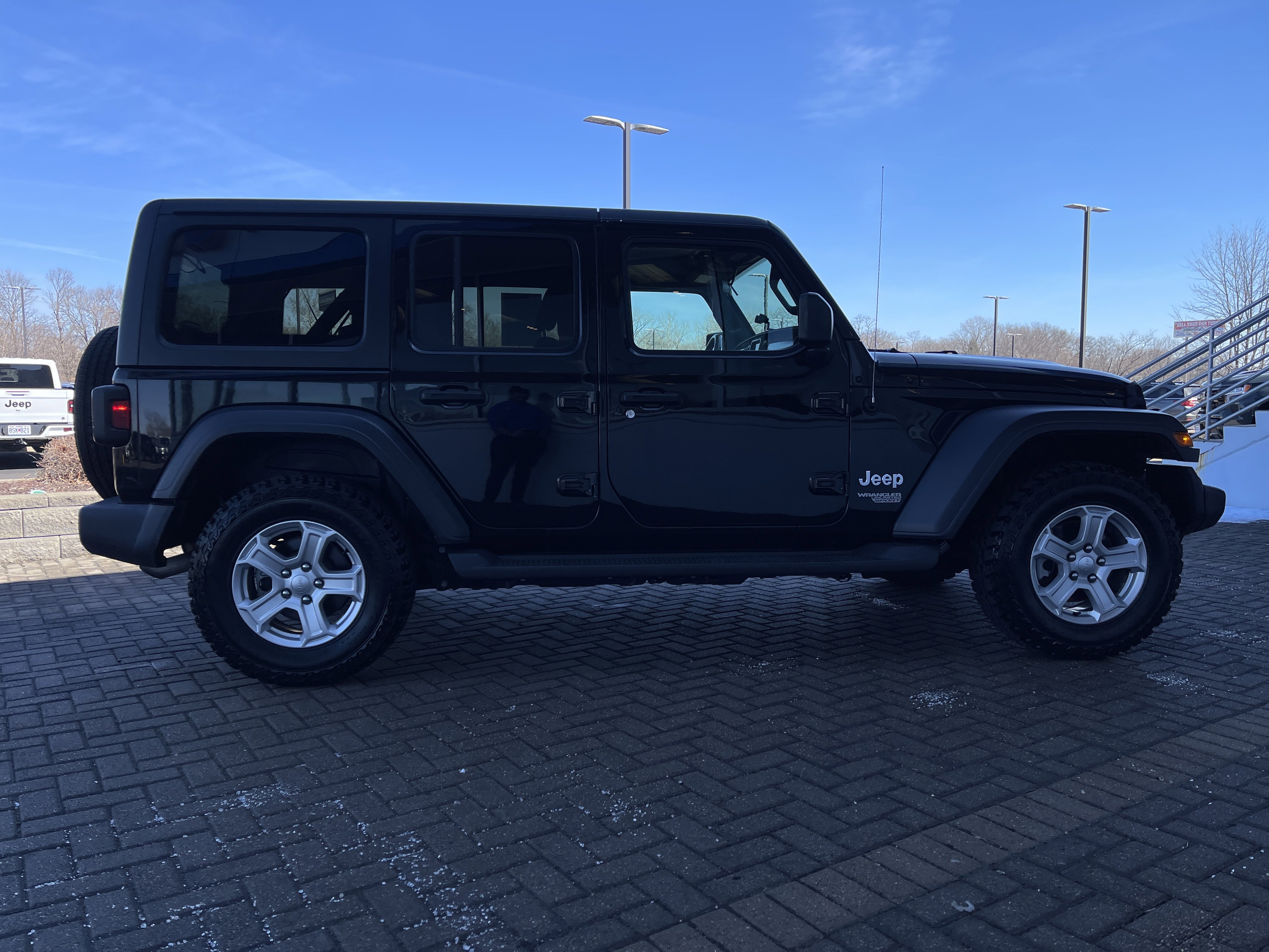 Used 2021 Jeep Wrangler Unlimited Sport S image 6