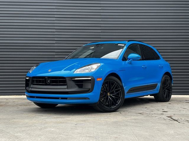 New 2026 Porsche Macan GTS image 1