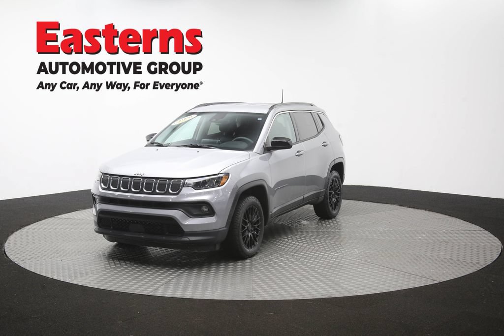 Used 2022 Jeep Compass Latitude AWD/4WD image 53