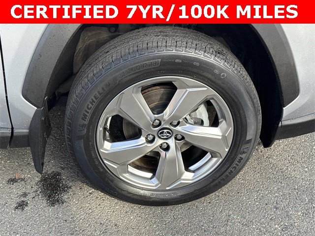 Used 2021 Toyota RAV4 XLE Premium image 7