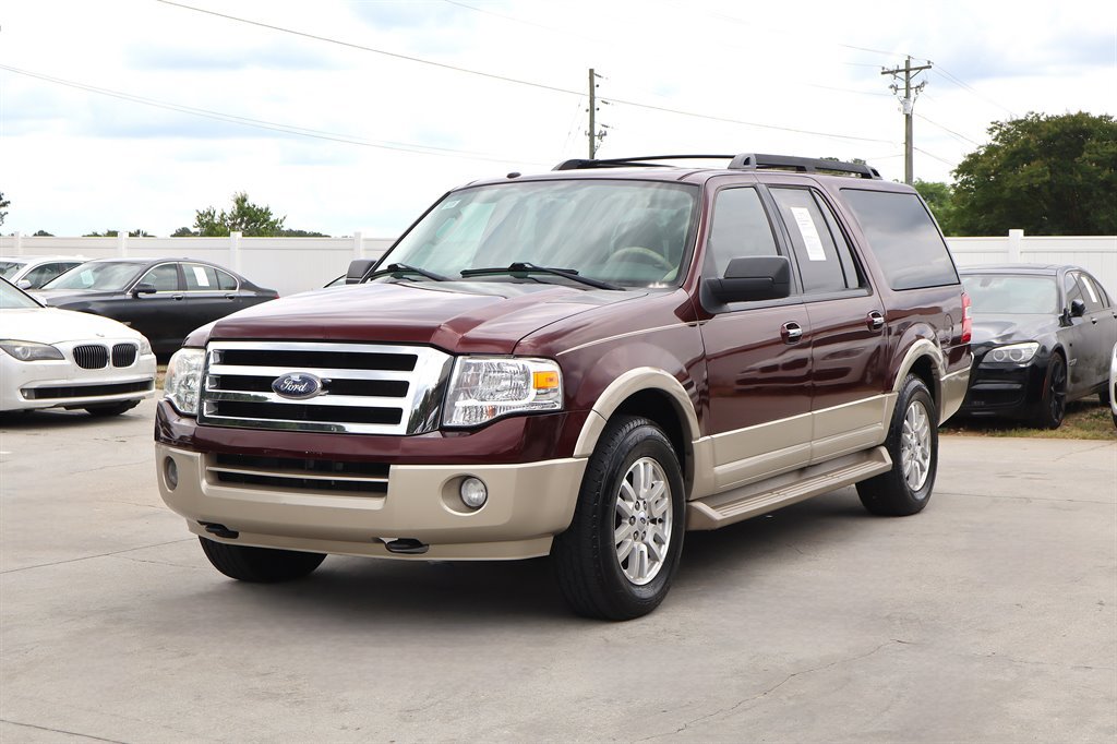 Used 2009 Ford Expedition EL 4WD image 3