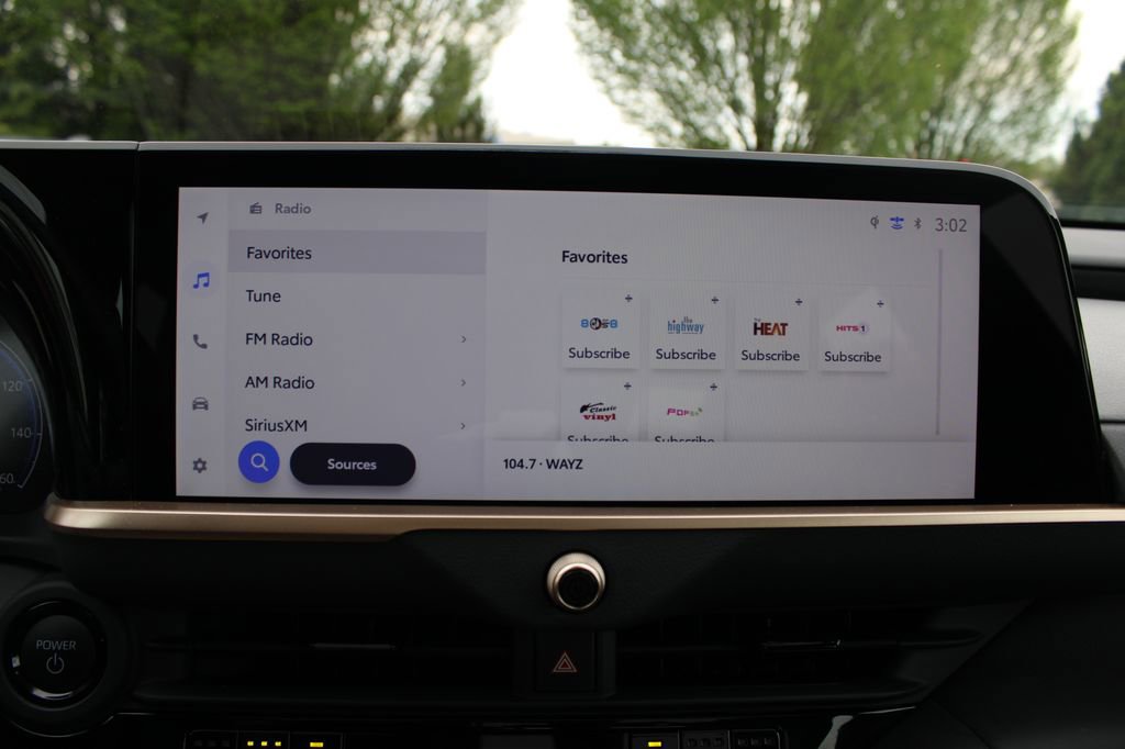 Used 2026 Toyota Crown Platinum image 30