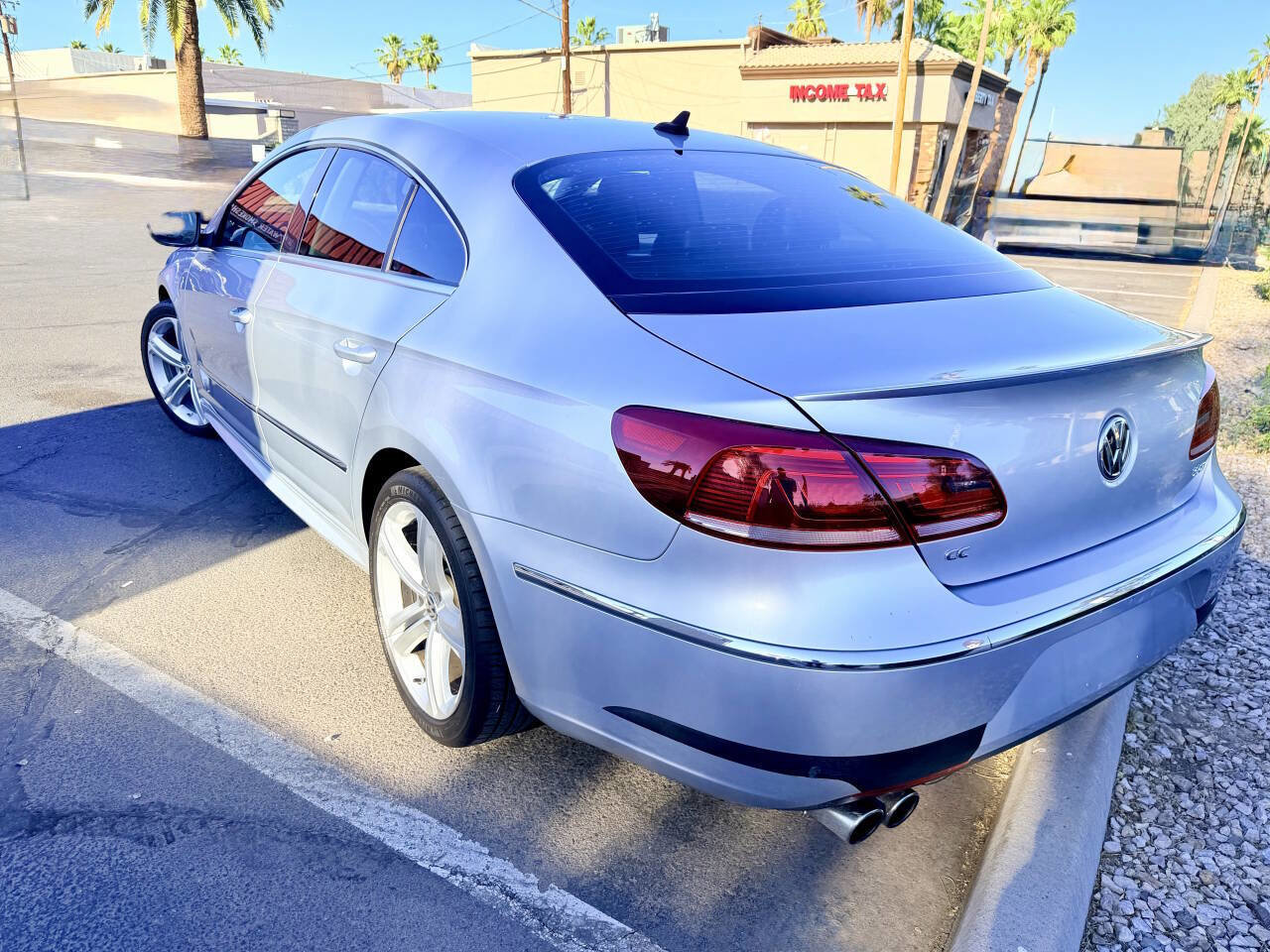 Used 2014 Volkswagen CC R-Line image 5