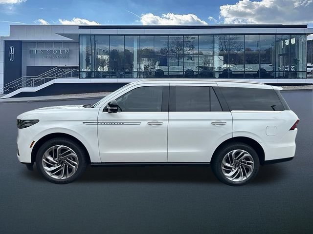 New 2026 Lincoln Navigator Reserve AWD/4WD image 4