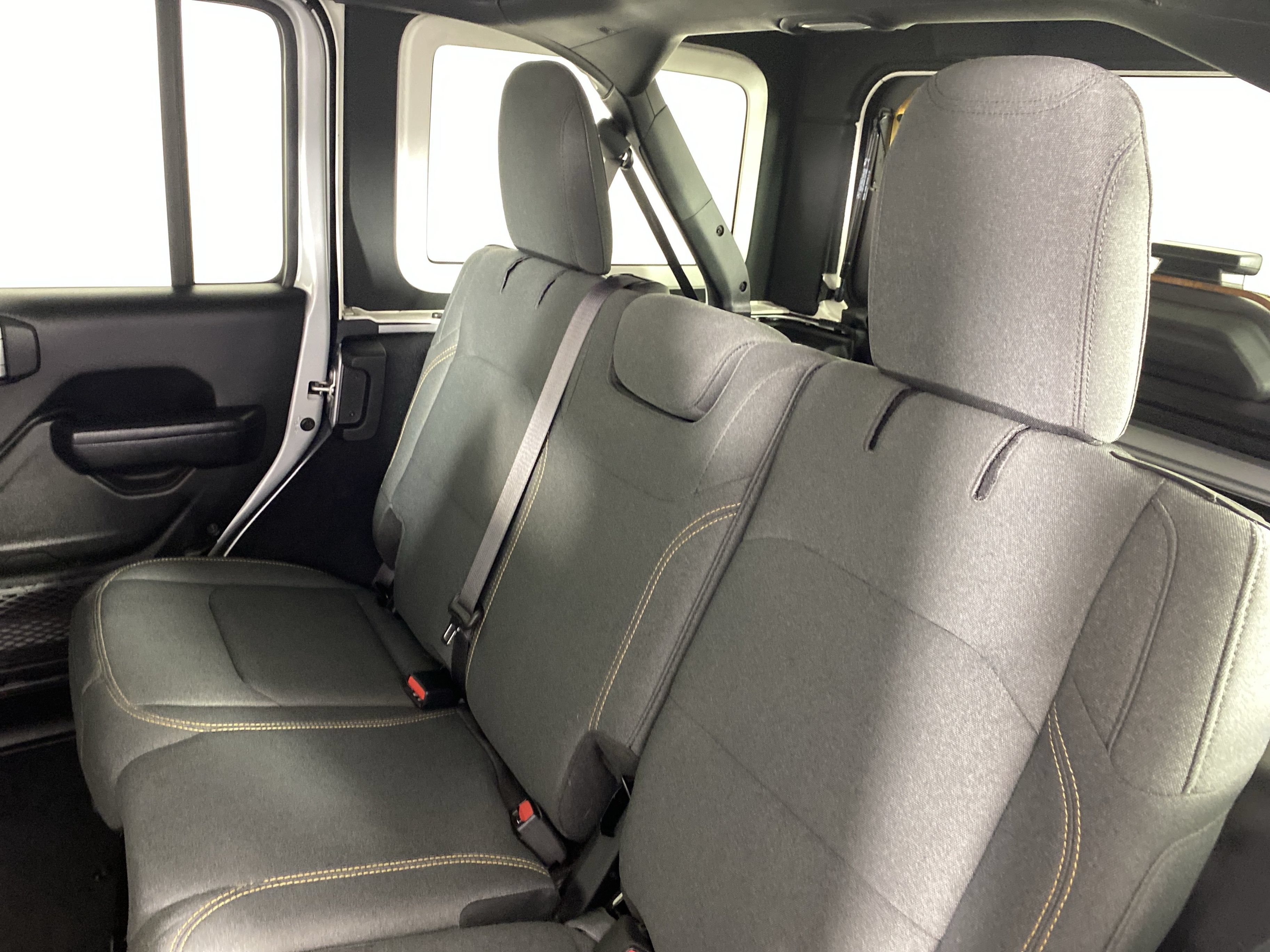 Used 2024 Jeep Wrangler Unlimited Sport AWD/4WD image 32