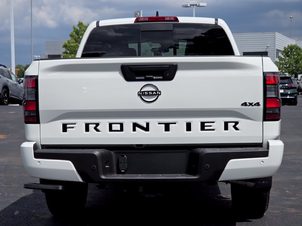 New 2026 Nissan Frontier SV w/ All-Weather Content Package AWD/4WD image 13