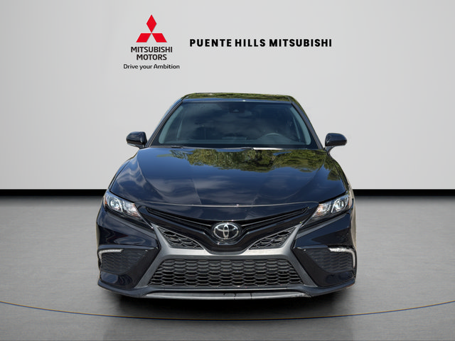 Used 2024 Toyota Camry SE FWD image 2