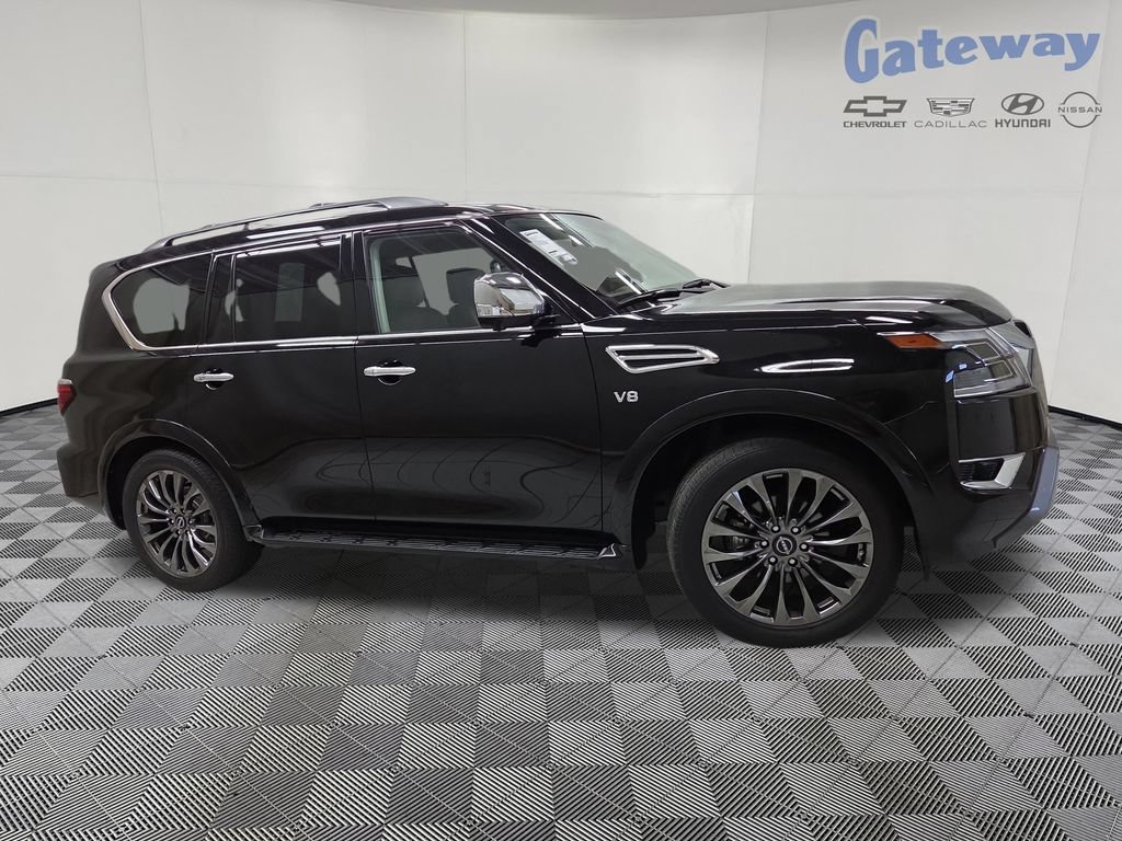 Used 2022 Nissan Armada Platinum w/ Captain's Chairs Package AWD/4WD image 1