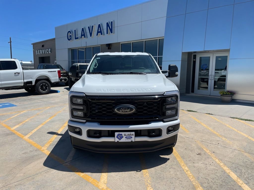 New 2025 Ford F250 XLT w/ Black Appearance Package image 2