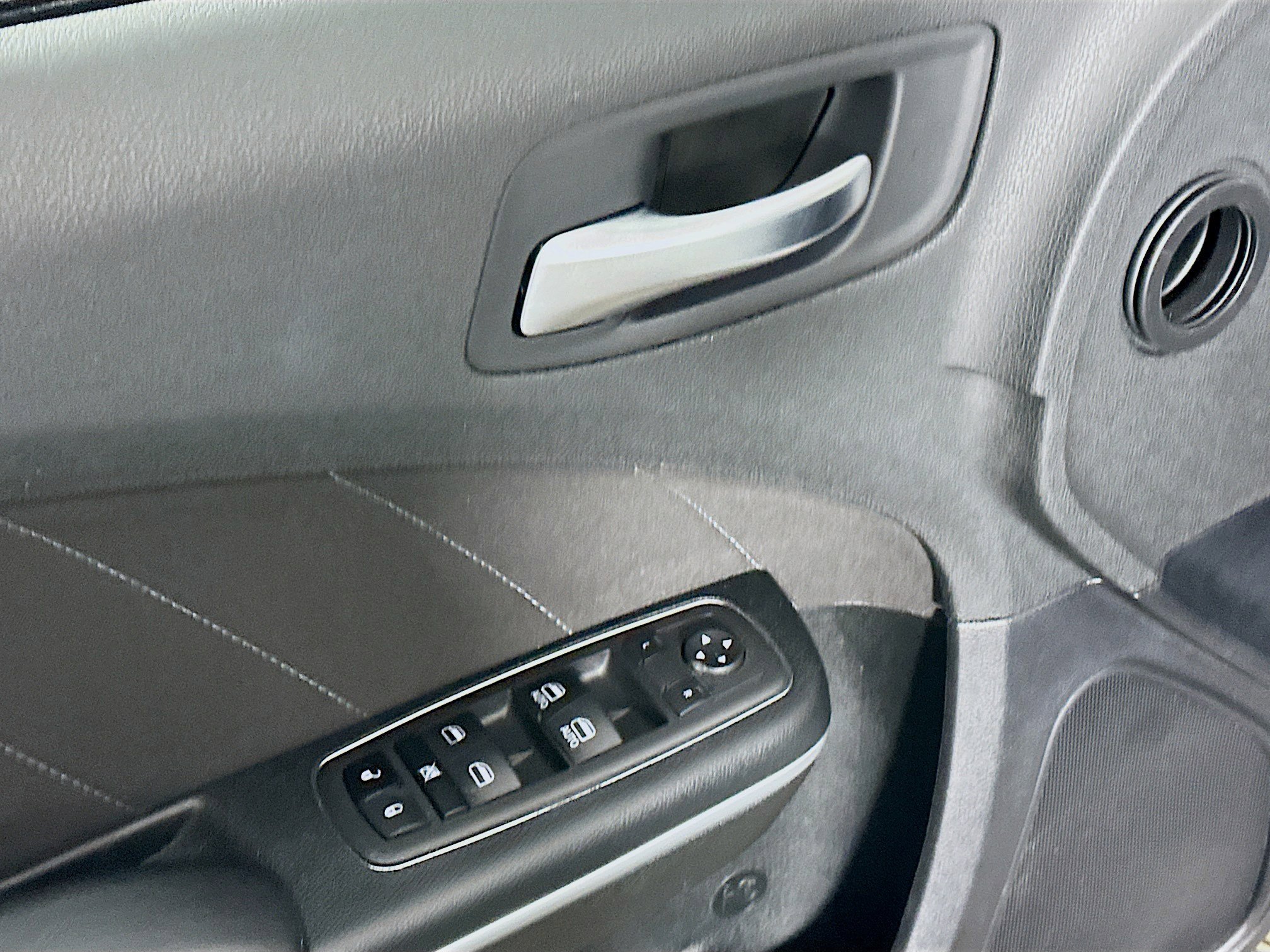 Used 2023 Dodge Charger SXT image 15