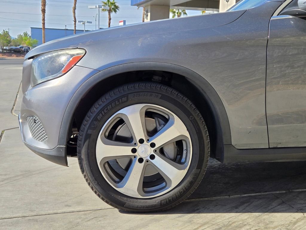 Used 2016 Mercedes-Benz GLC 300 image 5