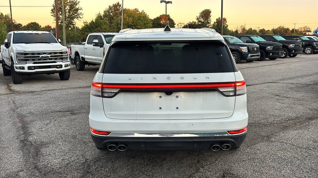 Used 2025 Lincoln Aviator Reserve w/ Equipment Group 201A AWD/4WD image 31