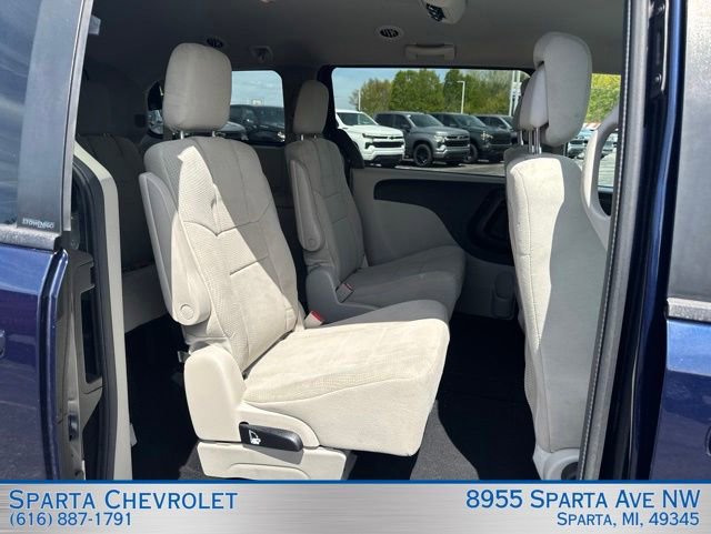 Used 2013 Dodge Grand Caravan SE FWD image 27
