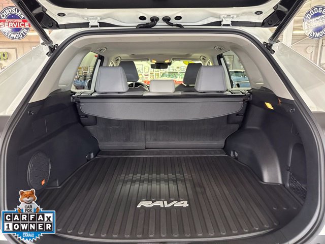Used 2021 Toyota RAV4 Limited AWD/4WD image 37