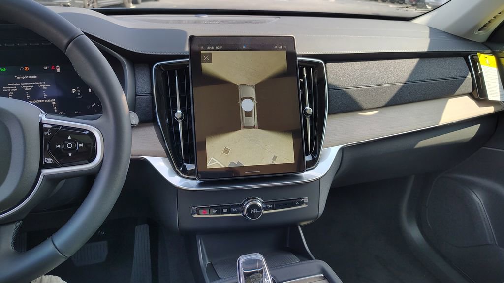 New 2026 Volvo XC90 B6 Plus w/ Protection Package Premier AWD/4WD image 21