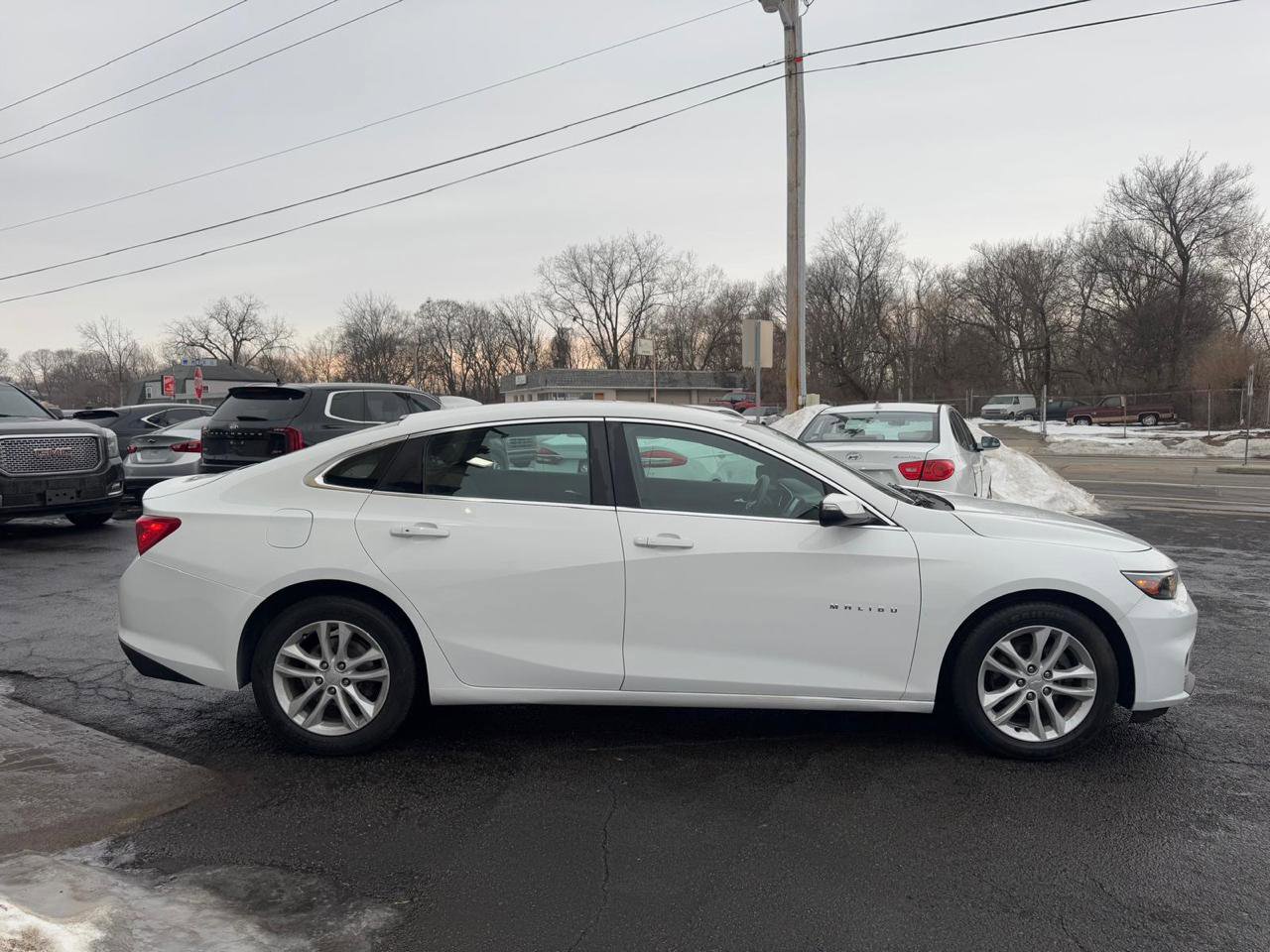 Used 2016 Chevrolet Malibu LT image 6