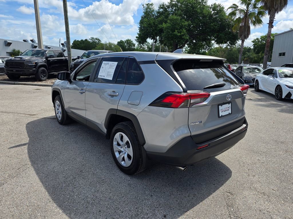 Used 2025 Toyota RAV4 LE image 4