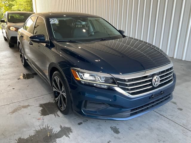 Used 2022 Volkswagen Passat 2.0T SE FWD image 26