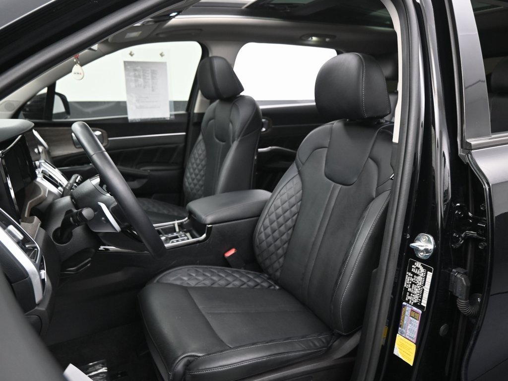 Used 2022 Kia Sorento SX Prestige image 25