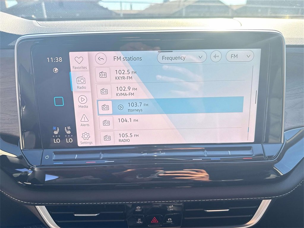 New 2026 Volkswagen Atlas SE image 21