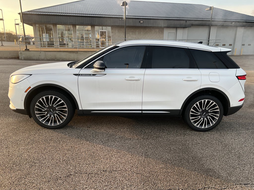 Used 2022 Lincoln Corsair Reserve w/ Equipment Group 201A image 4