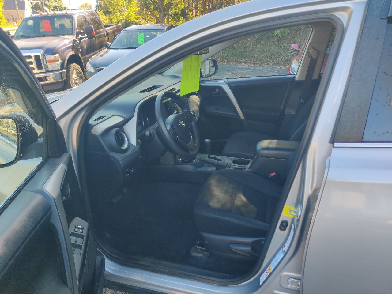 Used 2016 Toyota RAV4 LE image 12