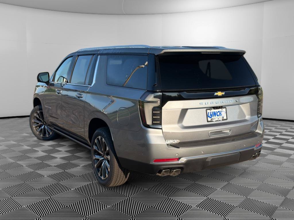 New 2026 Chevrolet Suburban High Country AWD/4WD image 2