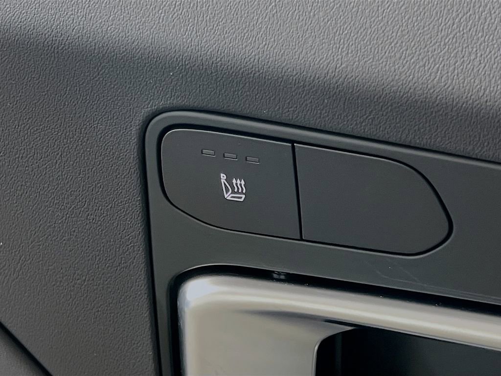 New 2025 Kia K4 GT-Line w/ GT-Line Sunroof Package FWD image 21