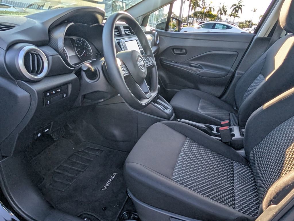 Certified 2023 Nissan Versa S w/ Trunk Package FWD image 11
