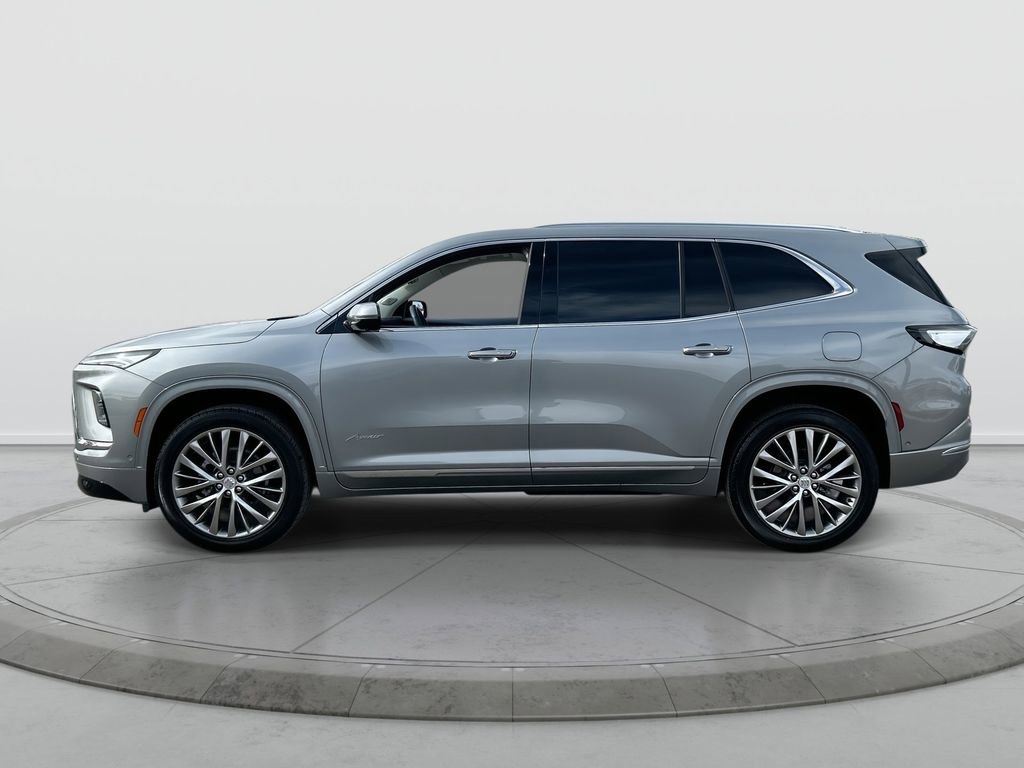 Used 2026 Buick Enclave Avenir w/ Super Cruise Package AWD/4WD image 5