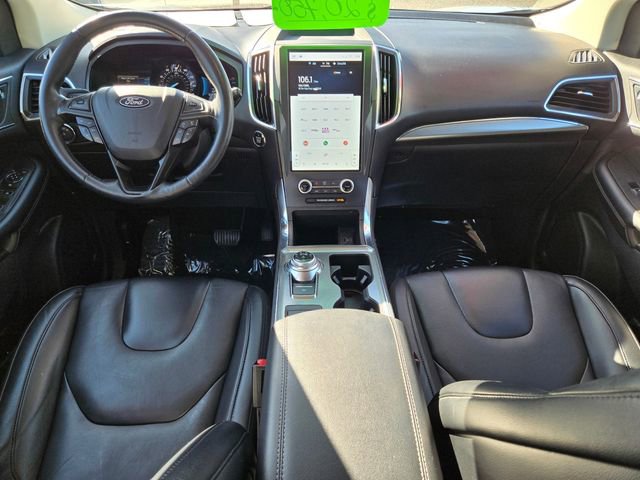 Certified 2022 Ford Edge Titanium image 11