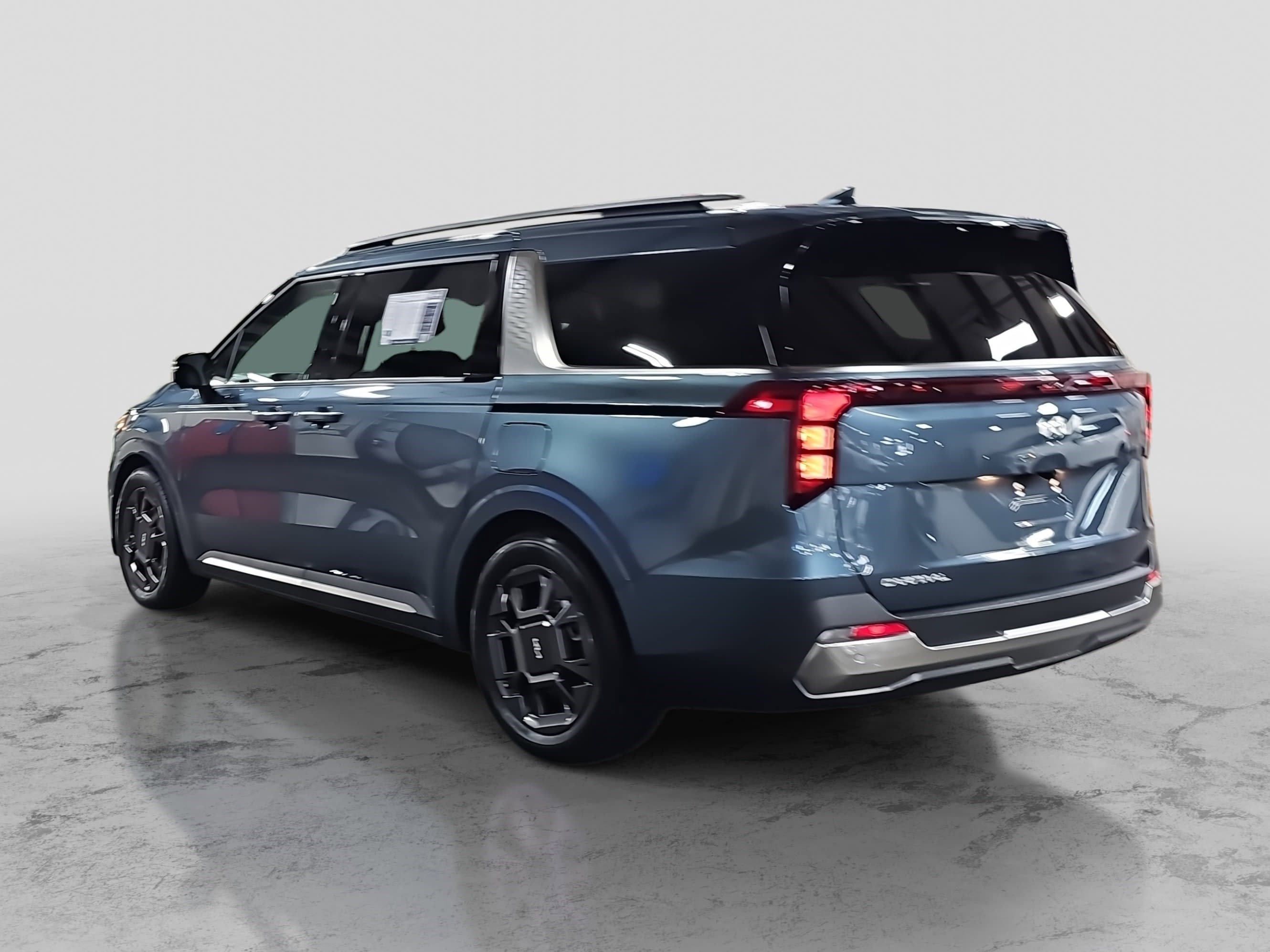 Used 2025 Kia Carnival SX image 7