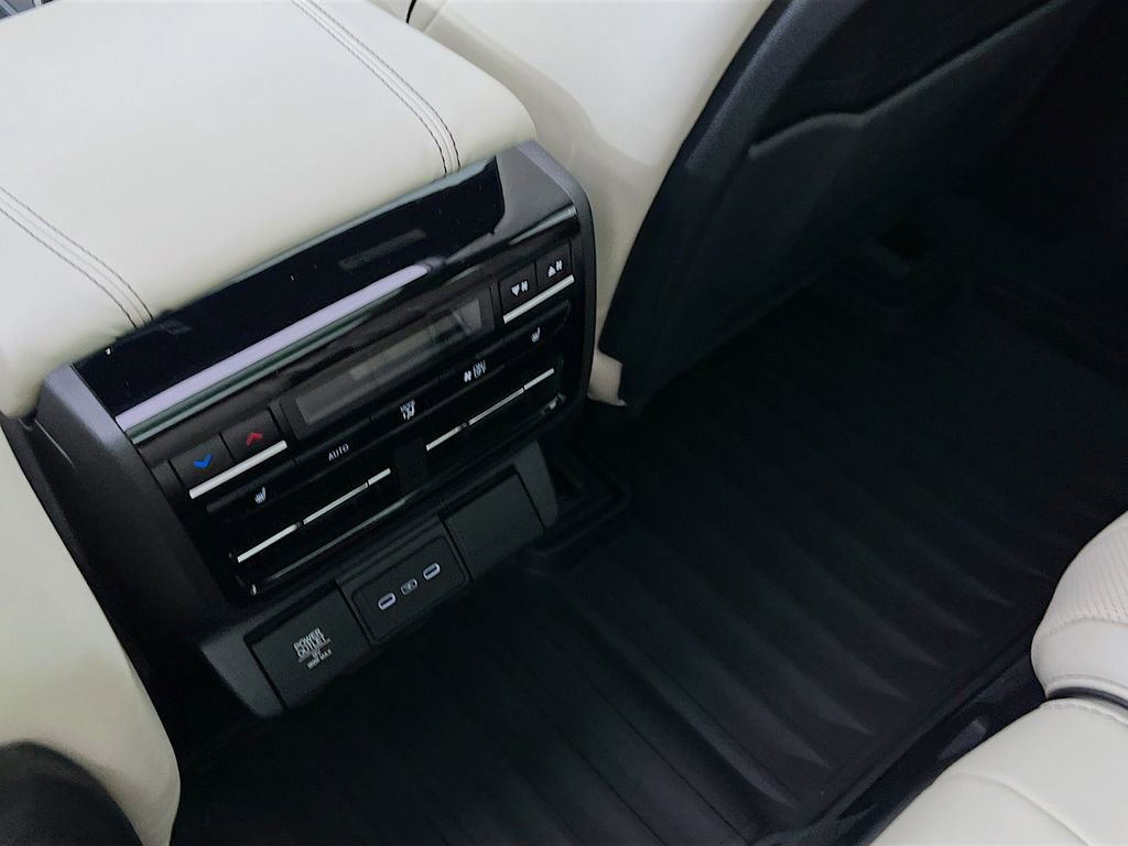 Used 2025 Acura MDX Type S image 25