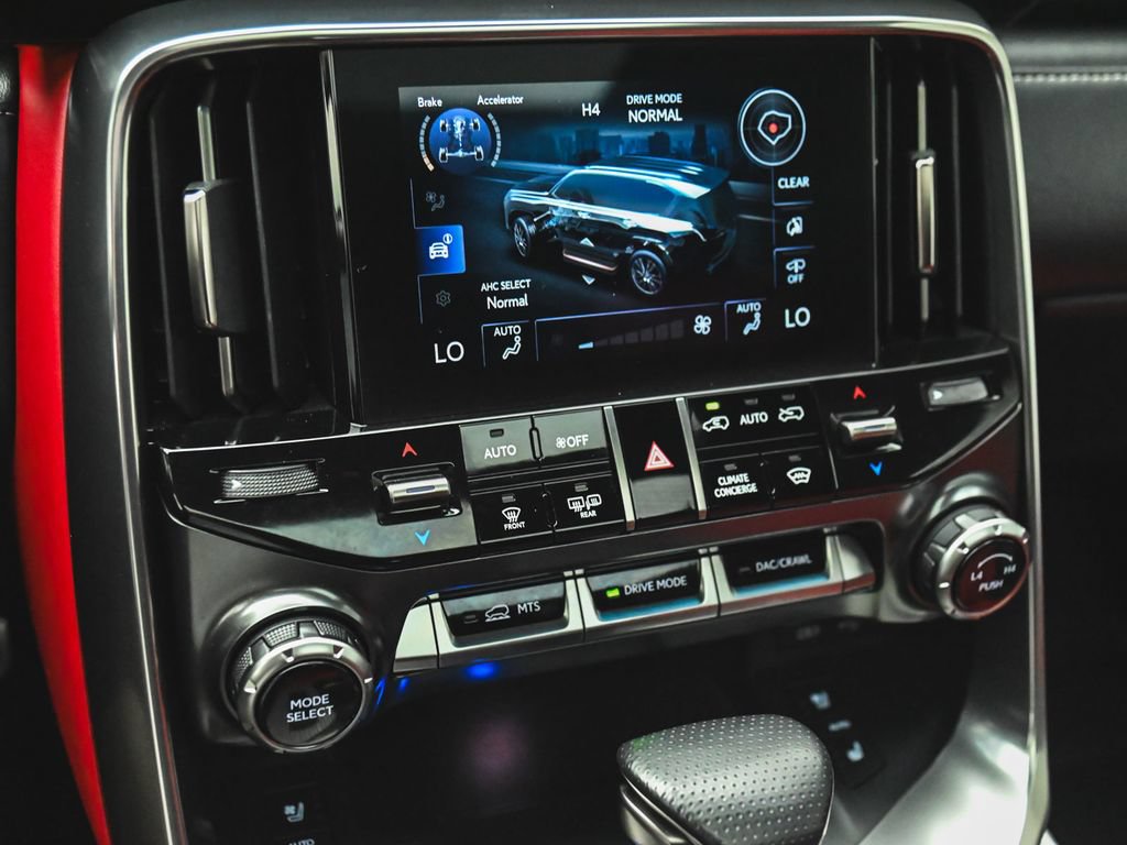 Used 2023 Lexus LX 600 F Sport AWD/4WD image 24