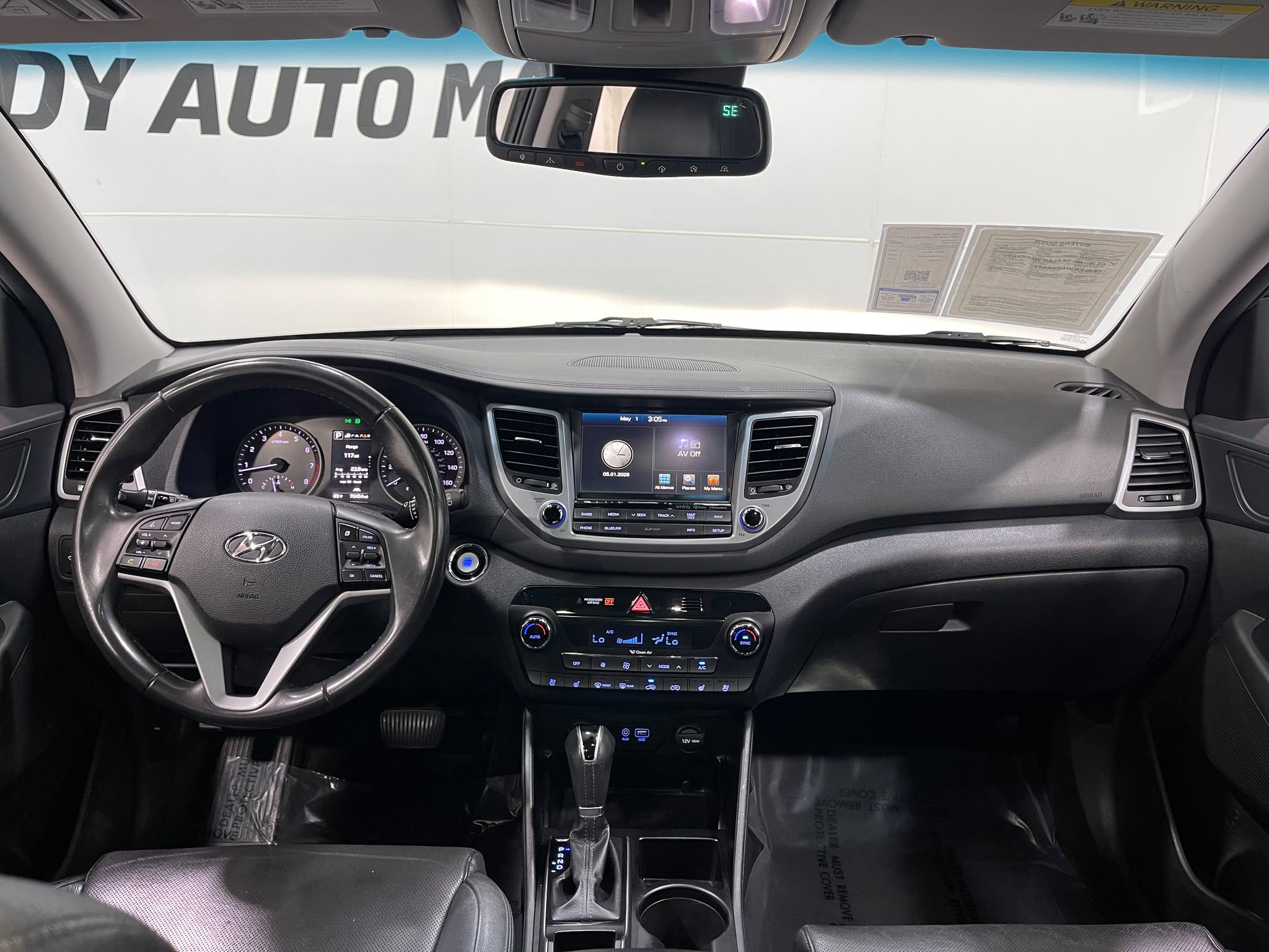 Used 2017 Hyundai Tucson Limited w/ Limited Ultimate Package 03 FWD image 18