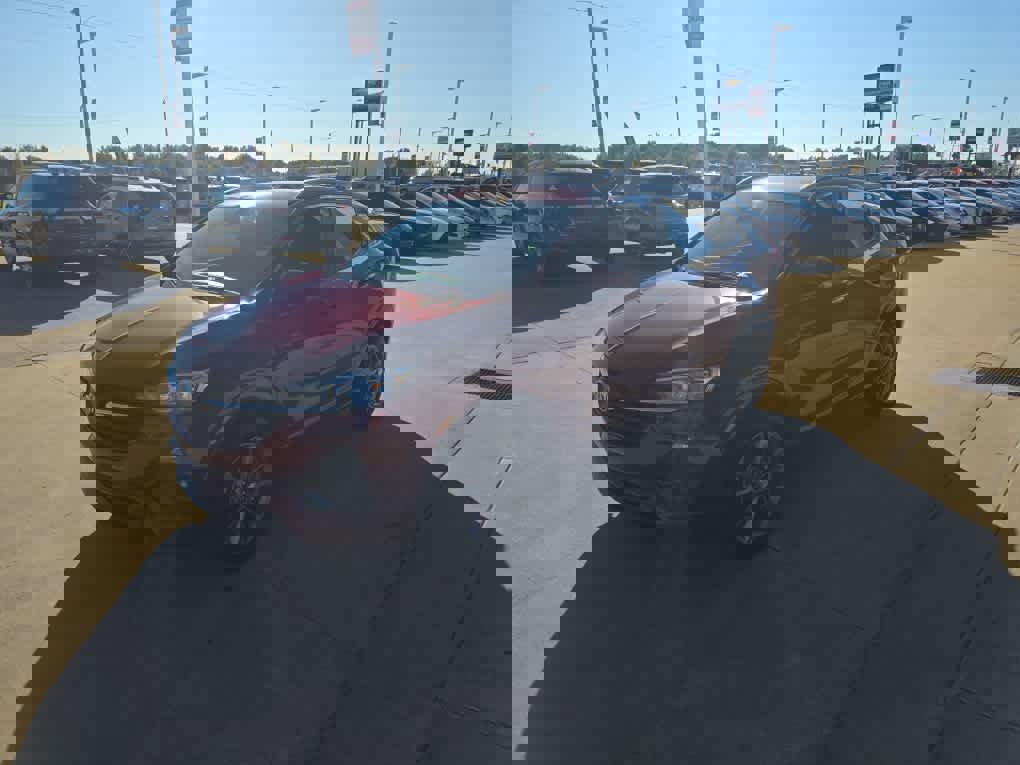 Used 2022 Buick Encore GX Select w/ Sport Touring Package image 4