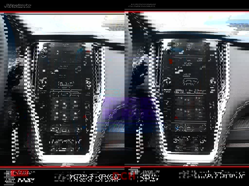 Used 2020 Subaru Outback Premium image 11