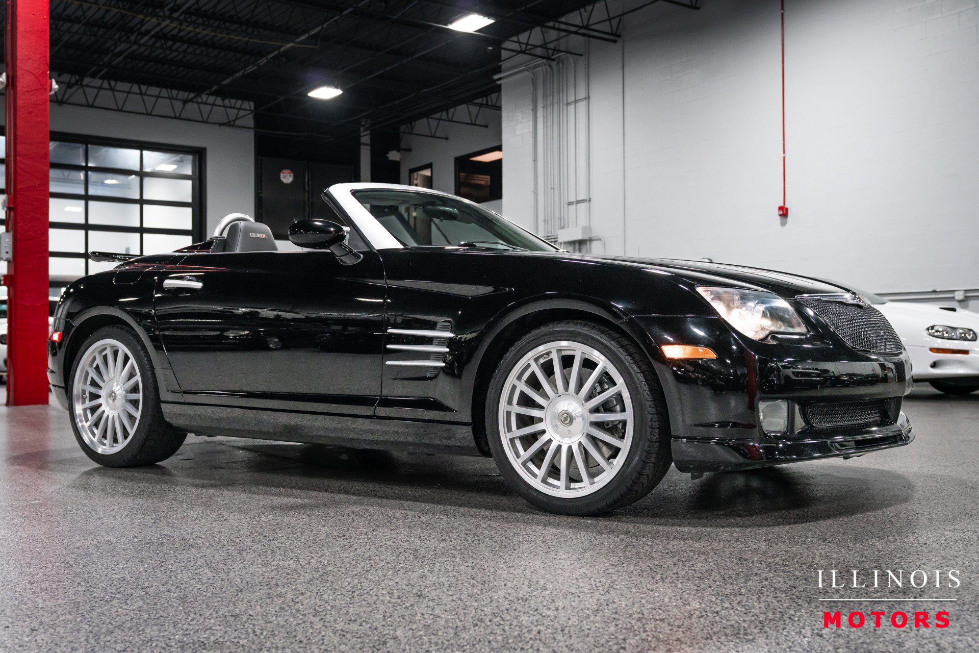 Used 2005 Chrysler Crossfire SRT-6 RWD image 7