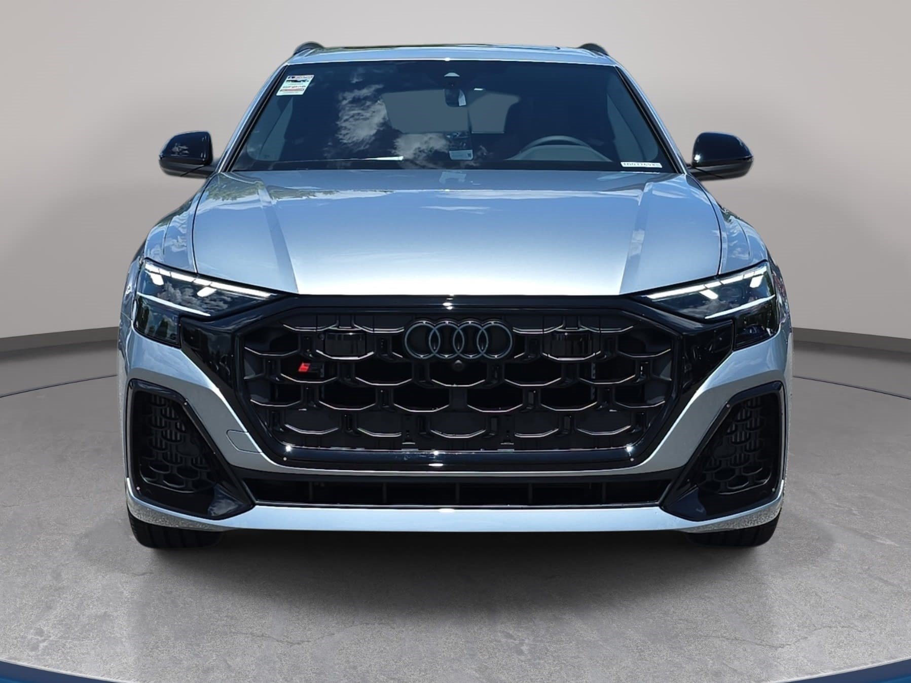 New 2026 Audi SQ8 Premium Plus AWD/4WD image 2