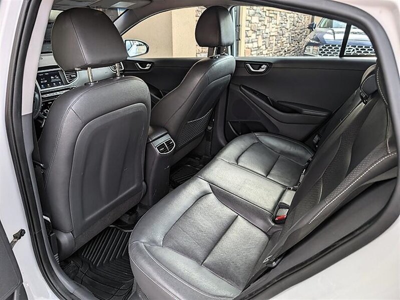 Used 2018 Hyundai Ioniq Limited FWD image 26