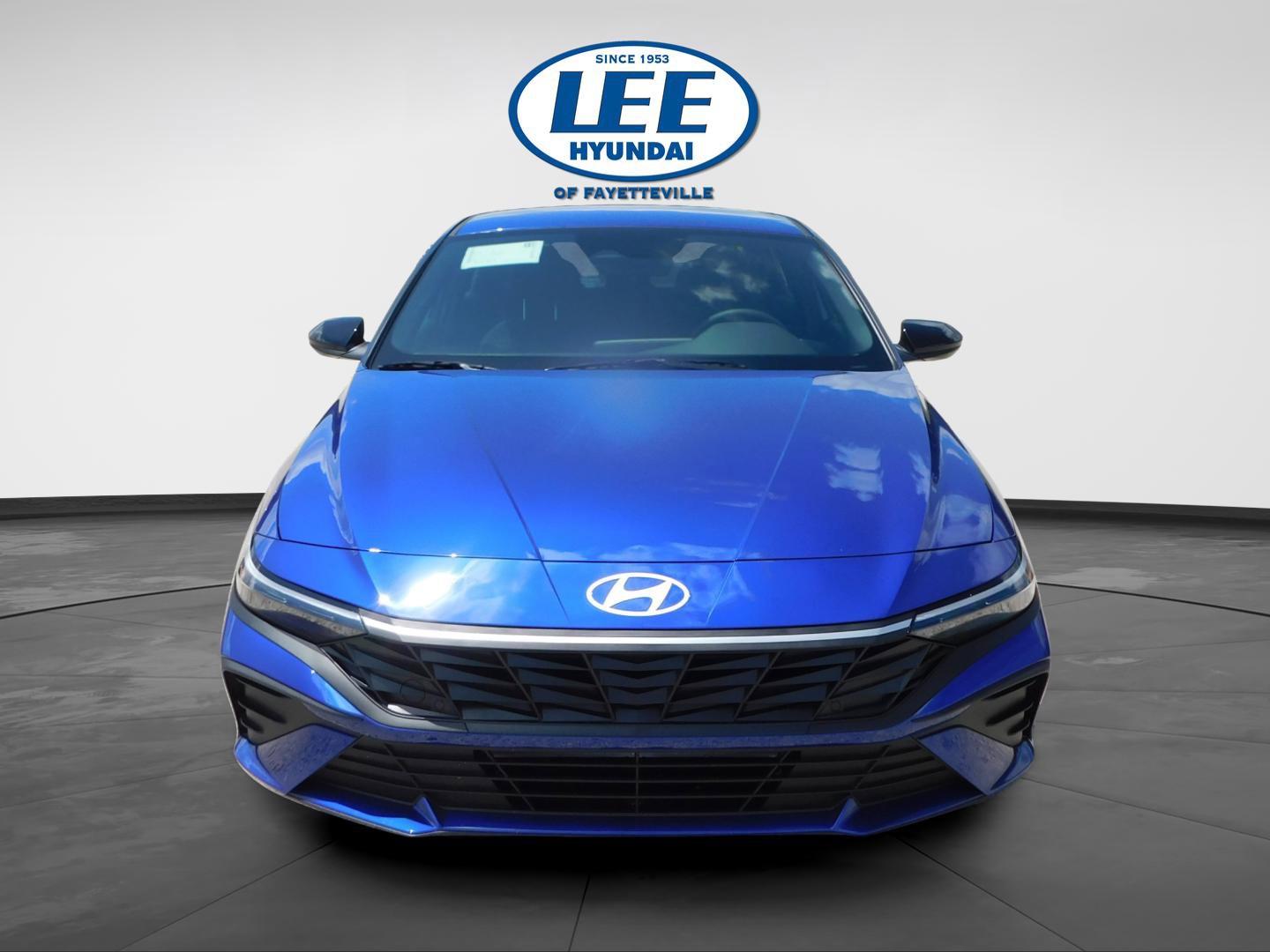 Certified 2025 Hyundai Elantra Sport image 8