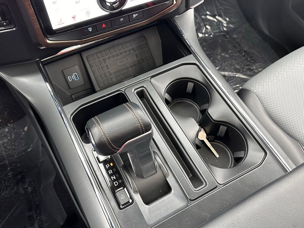 Used 2022 Ford F150 Lightning Lariat w/ Equipment Group 511A High image 31