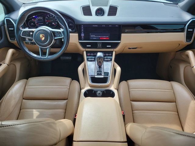 Used 2020 Porsche Cayenne AWD/4WD image 14
