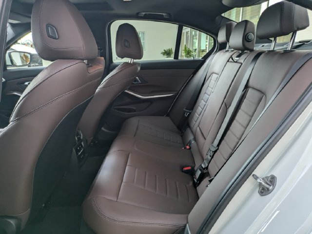 New 2026 BMW 330i Sedan w/ Premium Package RWD image 14