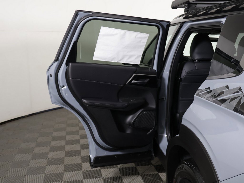 New 2025 Mitsubishi Outlander Trail Edition image 25