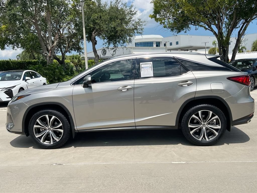 Certified 2022 Lexus RX 350 FWD w/ Premium Package image 4