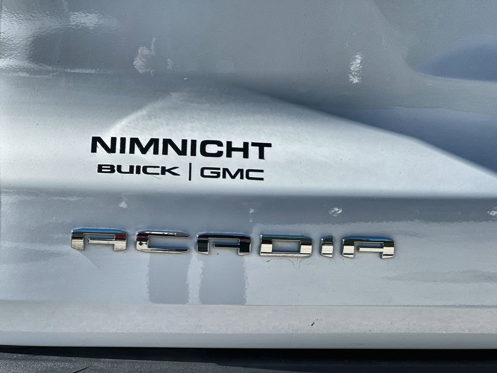 Used 2025 GMC Acadia Elevation image 30