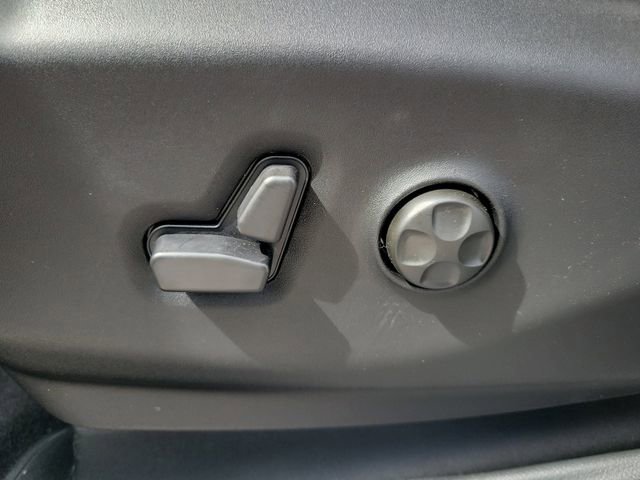 New 2026 Chrysler Pacifica Select FWD image 15