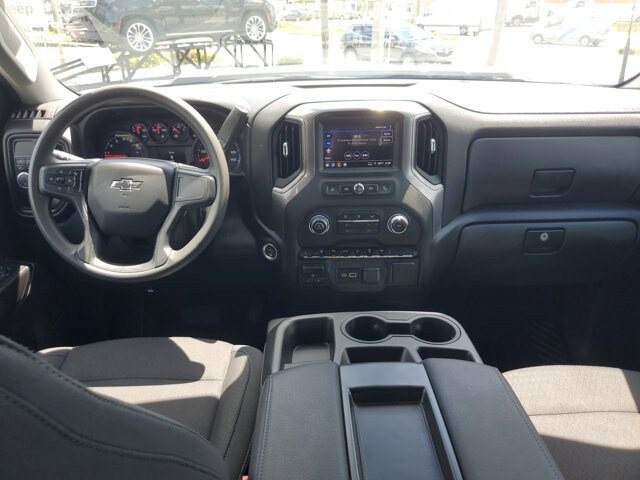 Used 2025 Chevrolet Silverado 2500 Custom w/ Custom Convenience Package RWD image 14
